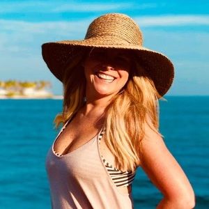 Meet your Posher, Melissa